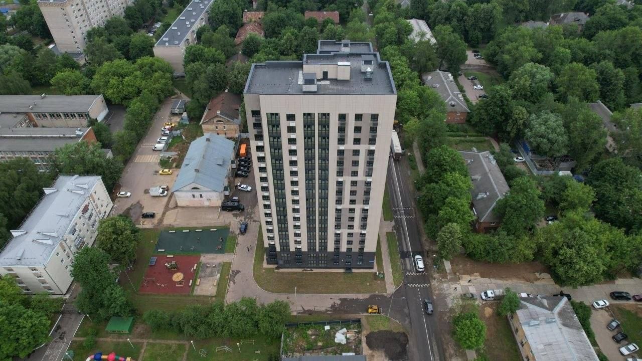 Второй дом для переселенцев из аварийного жилья строится в Климовске