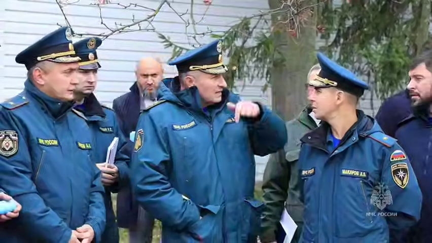 Министр Александр Куренков посетил Подольский учебный центр ФПС